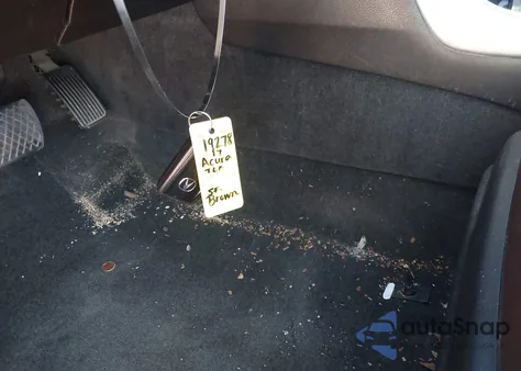 2017 Acura Tlx из США, поврежденный, VIN 19UUB1F34HA006426